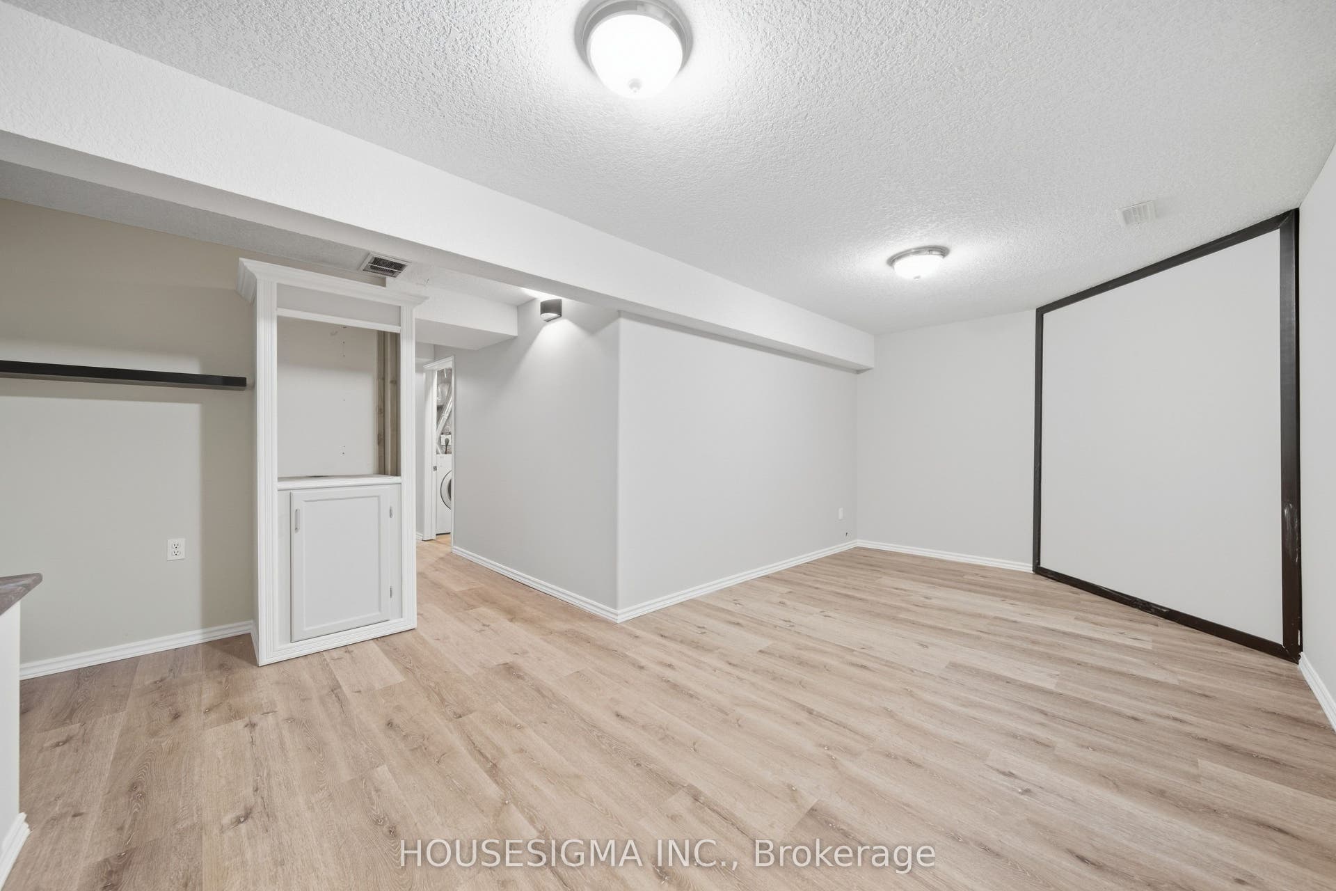 437 Beaver Creek Road, Waterloo, Waterloo ON N2V 2J8 437 Beaver Creek Road, Waterloo, Waterloo ON N2V 2J8