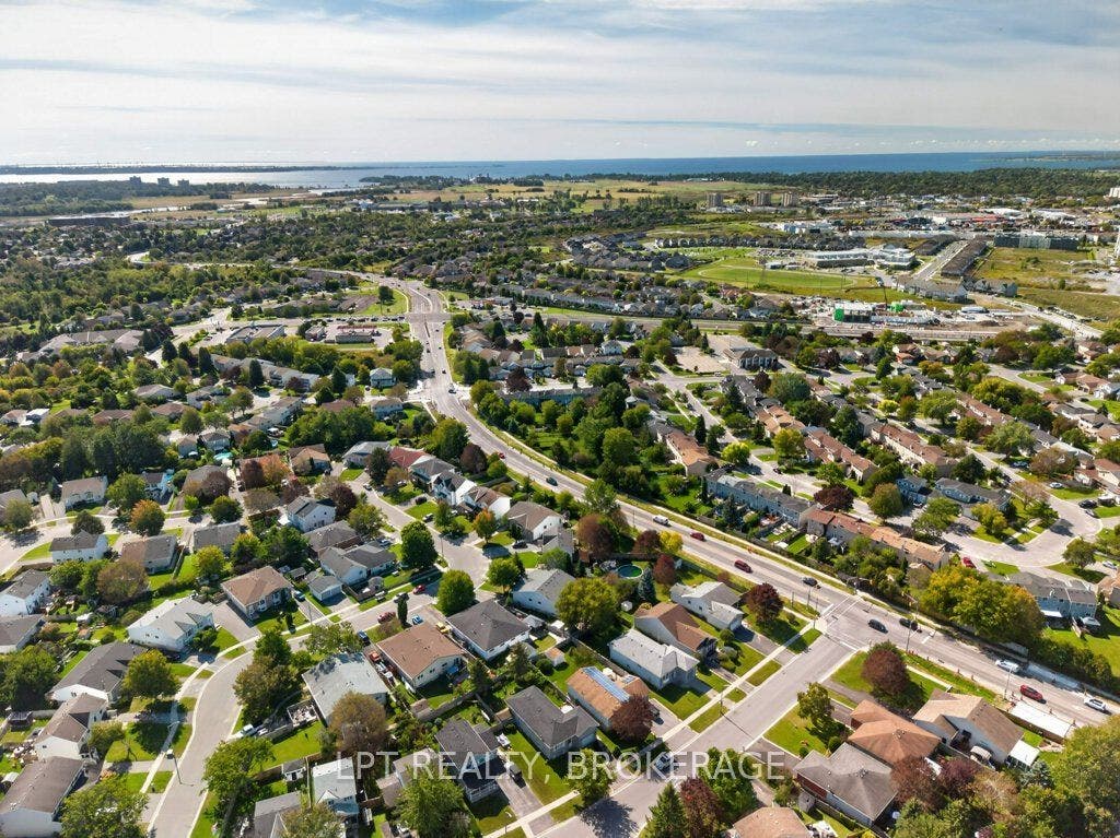 401 Waterloo Drive, Kingston, Frontenac ON K7M 8K7 401 Waterloo Drive, Kingston, Frontenac ON K7M 8K7