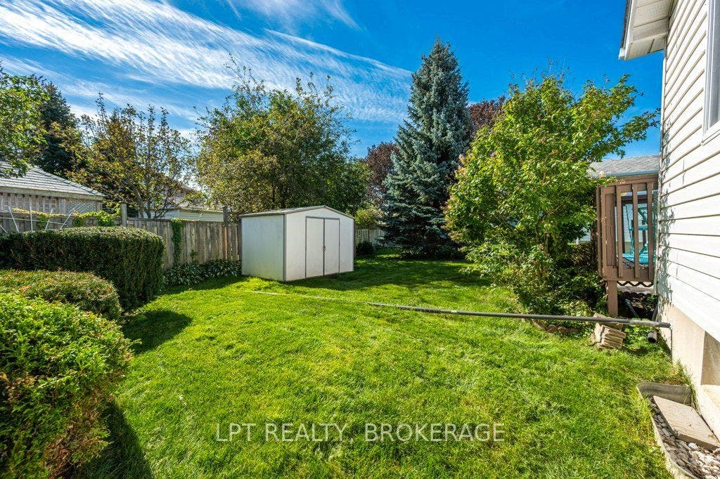 401 Waterloo Drive, Kingston, Frontenac ON K7M 8K7 401 Waterloo Drive, Kingston, Frontenac ON K7M 8K7