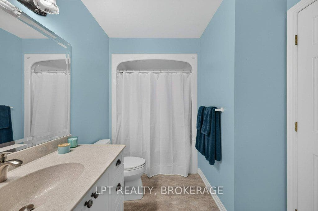 401 Waterloo Drive, Kingston, Frontenac ON K7M 8K7 401 Waterloo Drive, Kingston, Frontenac ON K7M 8K7