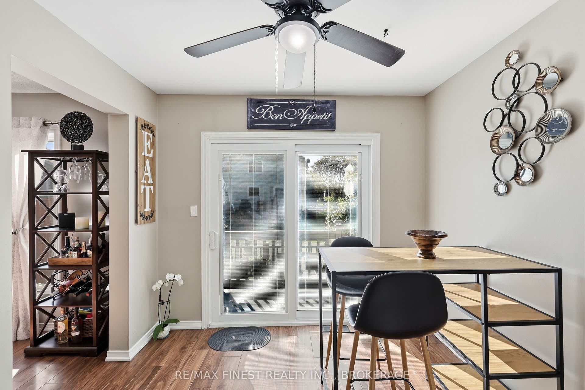 1377 BRACKENWOOD Crescent, Kingston, Frontenac ON K7P 2W4 1377 BRACKENWOOD Crescent, Kingston, Frontenac ON K7P 2W4