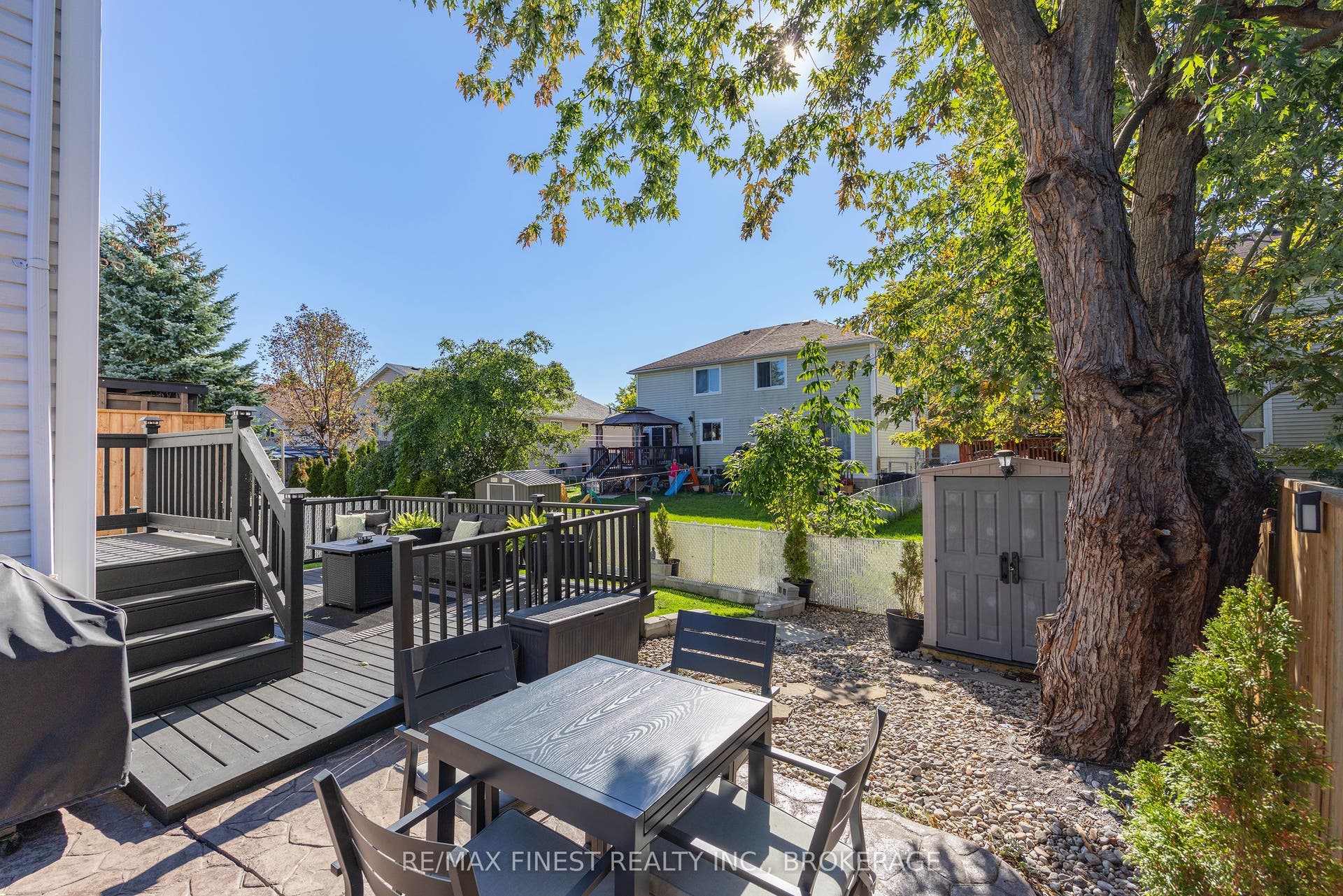 1377 BRACKENWOOD Crescent, Kingston, Frontenac ON K7P 2W4 1377 BRACKENWOOD Crescent, Kingston, Frontenac ON K7P 2W4