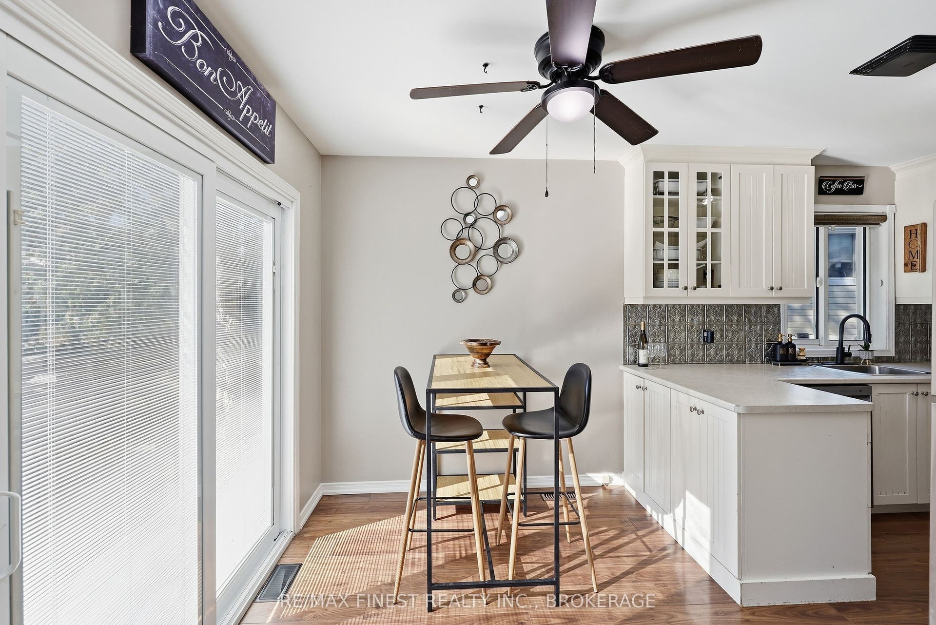 1377 BRACKENWOOD Crescent, Kingston, Frontenac ON K7P 2W4 1377 BRACKENWOOD Crescent, Kingston, Frontenac ON K7P 2W4