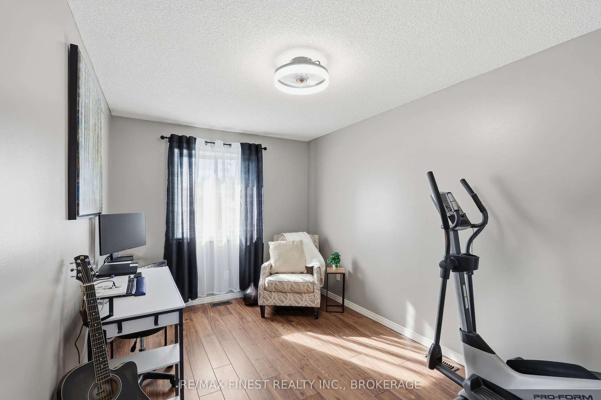 1377 BRACKENWOOD Crescent, Kingston, Frontenac ON K7P 2W4 1377 BRACKENWOOD Crescent, Kingston, Frontenac ON K7P 2W4