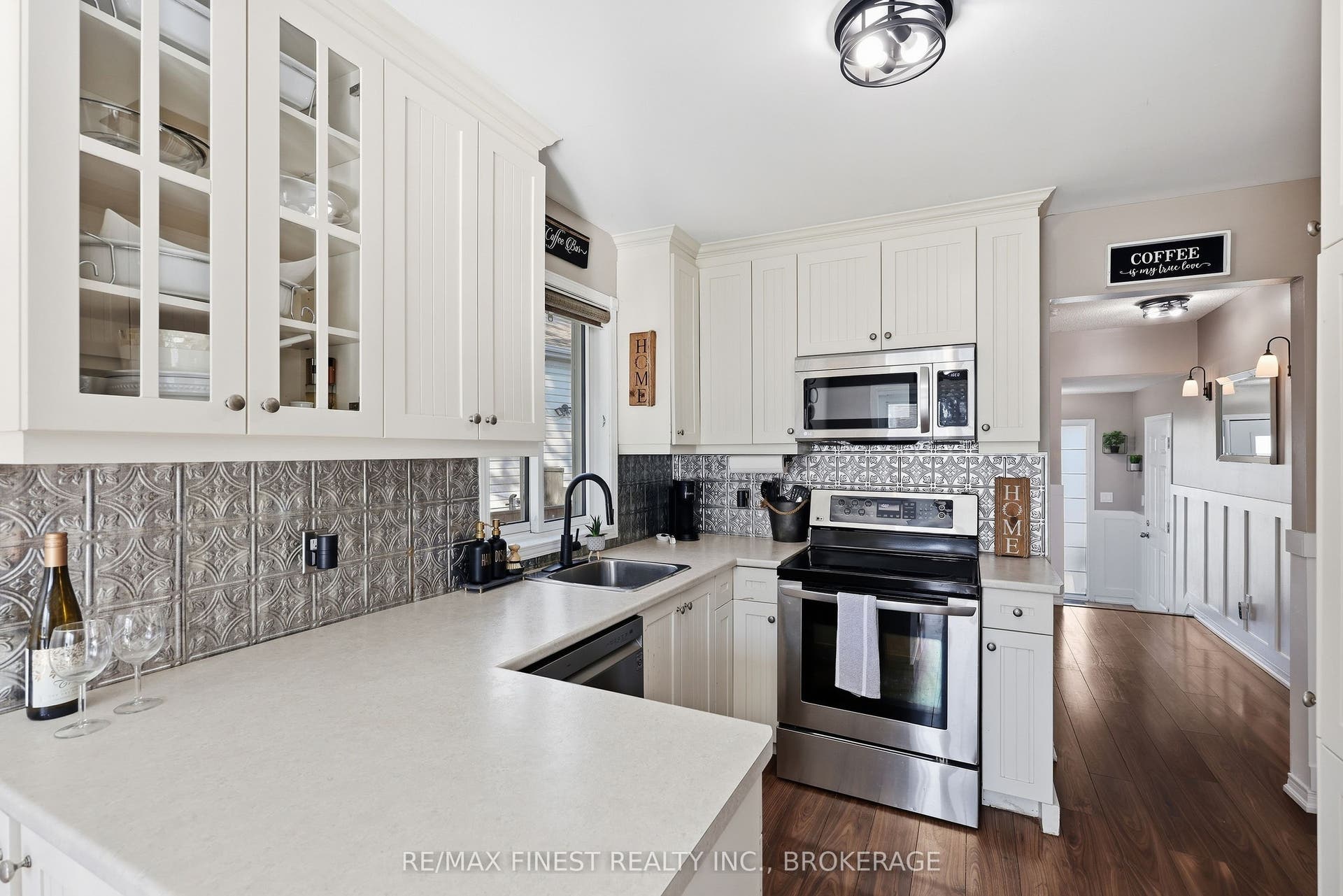 1377 BRACKENWOOD Crescent, Kingston, Frontenac ON K7P 2W4 1377 BRACKENWOOD Crescent, Kingston, Frontenac ON K7P 2W4