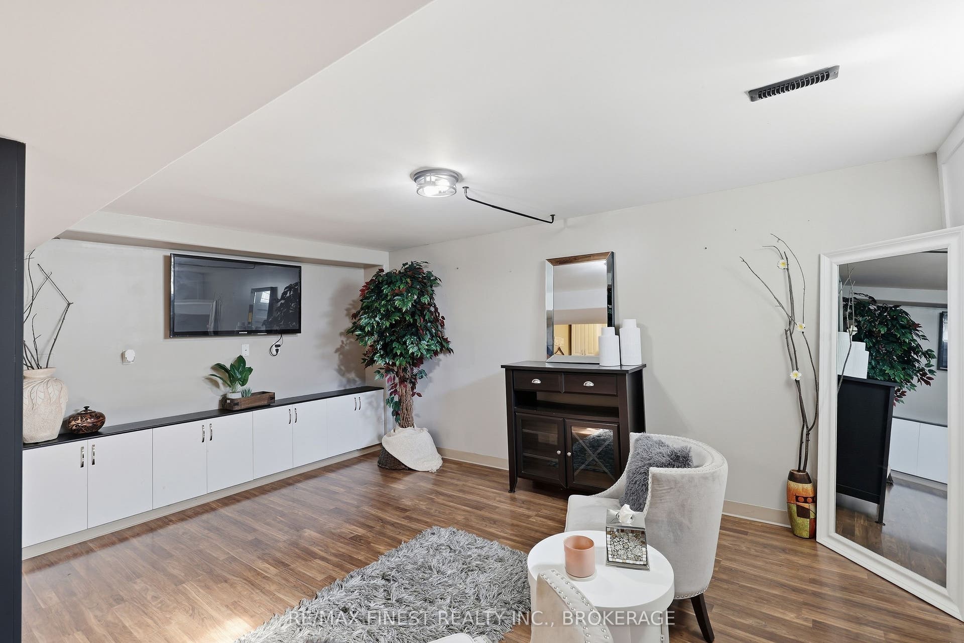 1377 BRACKENWOOD Crescent, Kingston, Frontenac ON K7P 2W4 1377 BRACKENWOOD Crescent, Kingston, Frontenac ON K7P 2W4