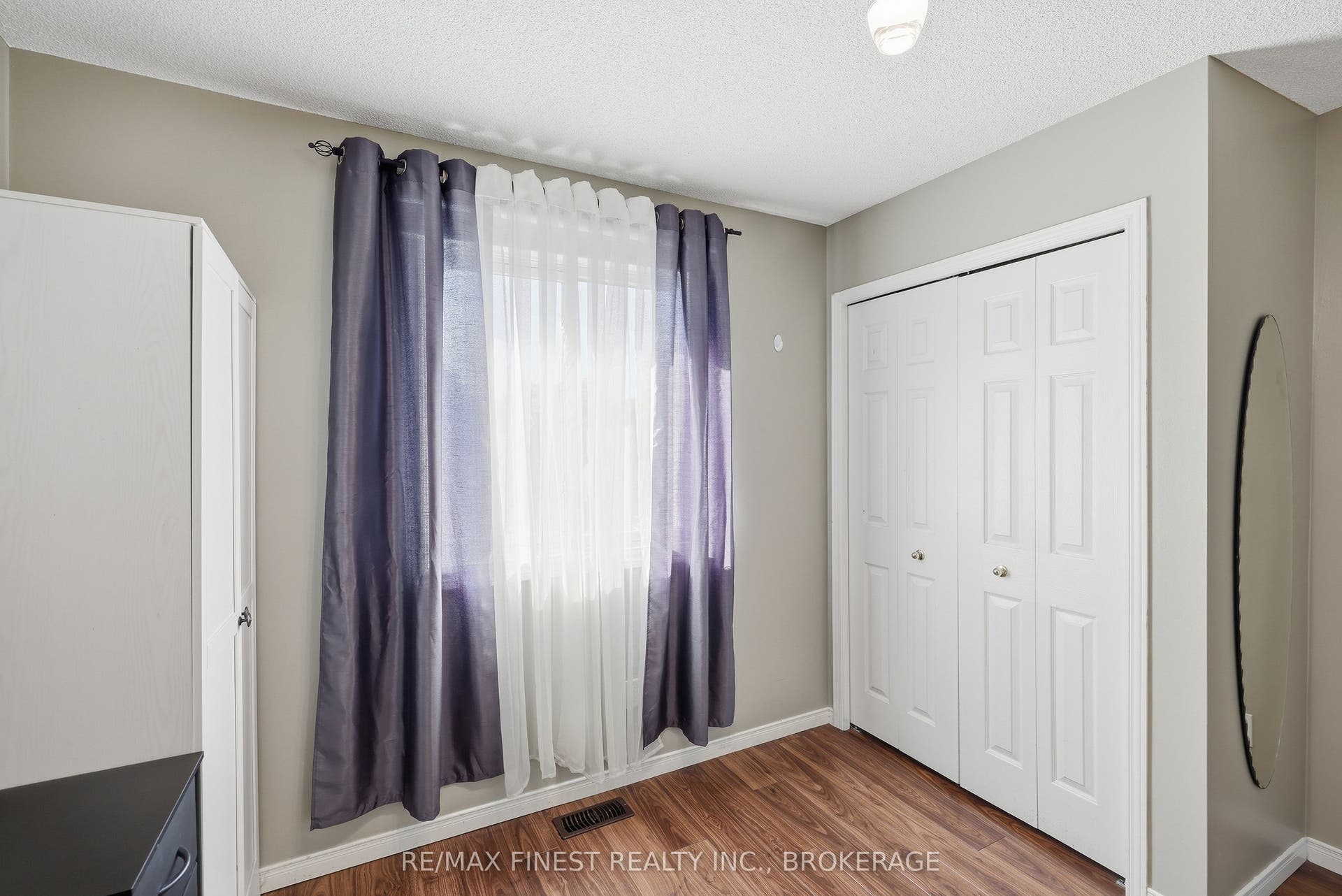 1377 BRACKENWOOD Crescent, Kingston, Frontenac ON K7P 2W4 1377 BRACKENWOOD Crescent, Kingston, Frontenac ON K7P 2W4