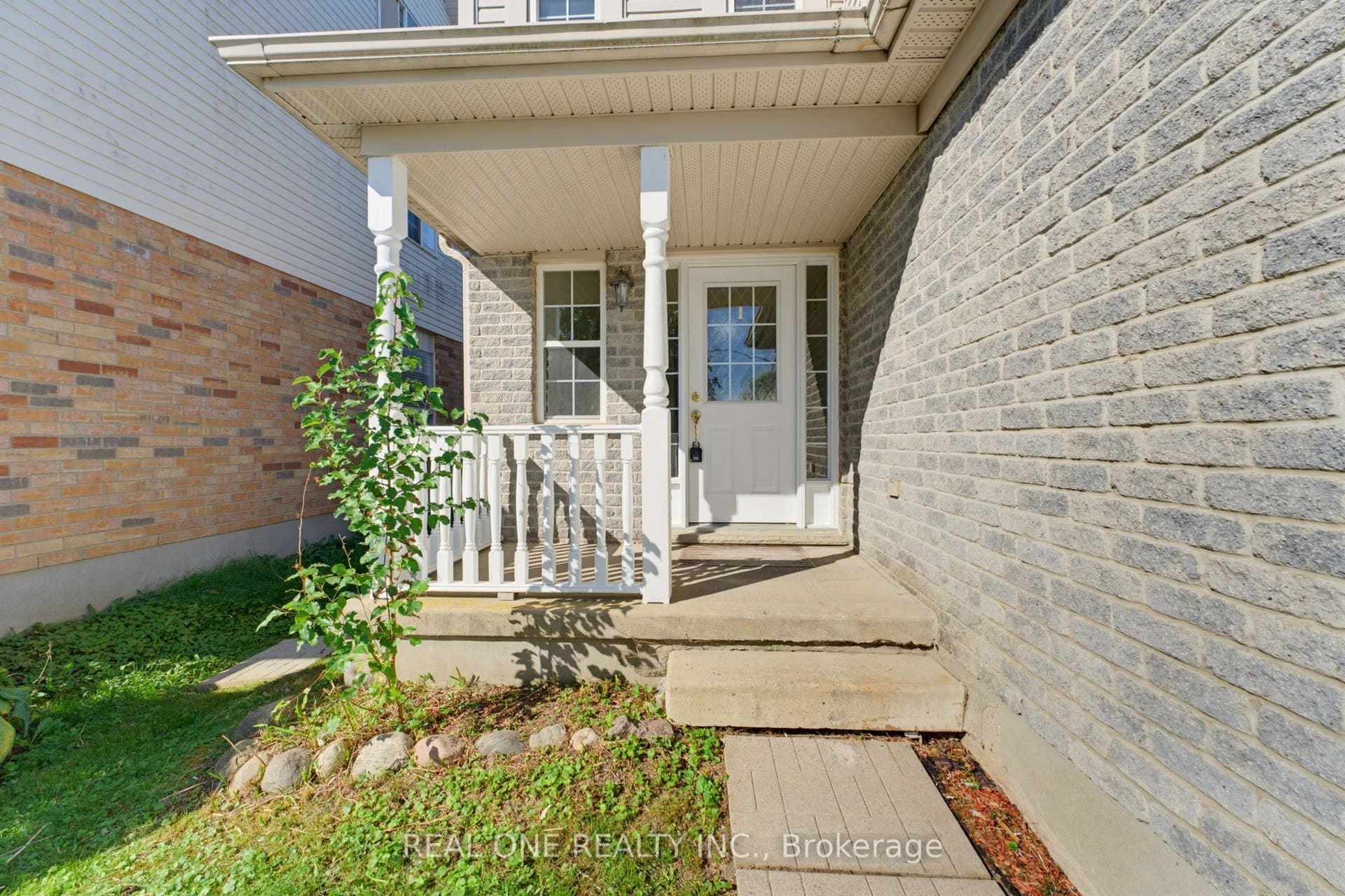 72 Patton Drive, Cambridge, Waterloo ON N3C 4L3 72 Patton Drive, Cambridge, Waterloo ON N3C 4L3