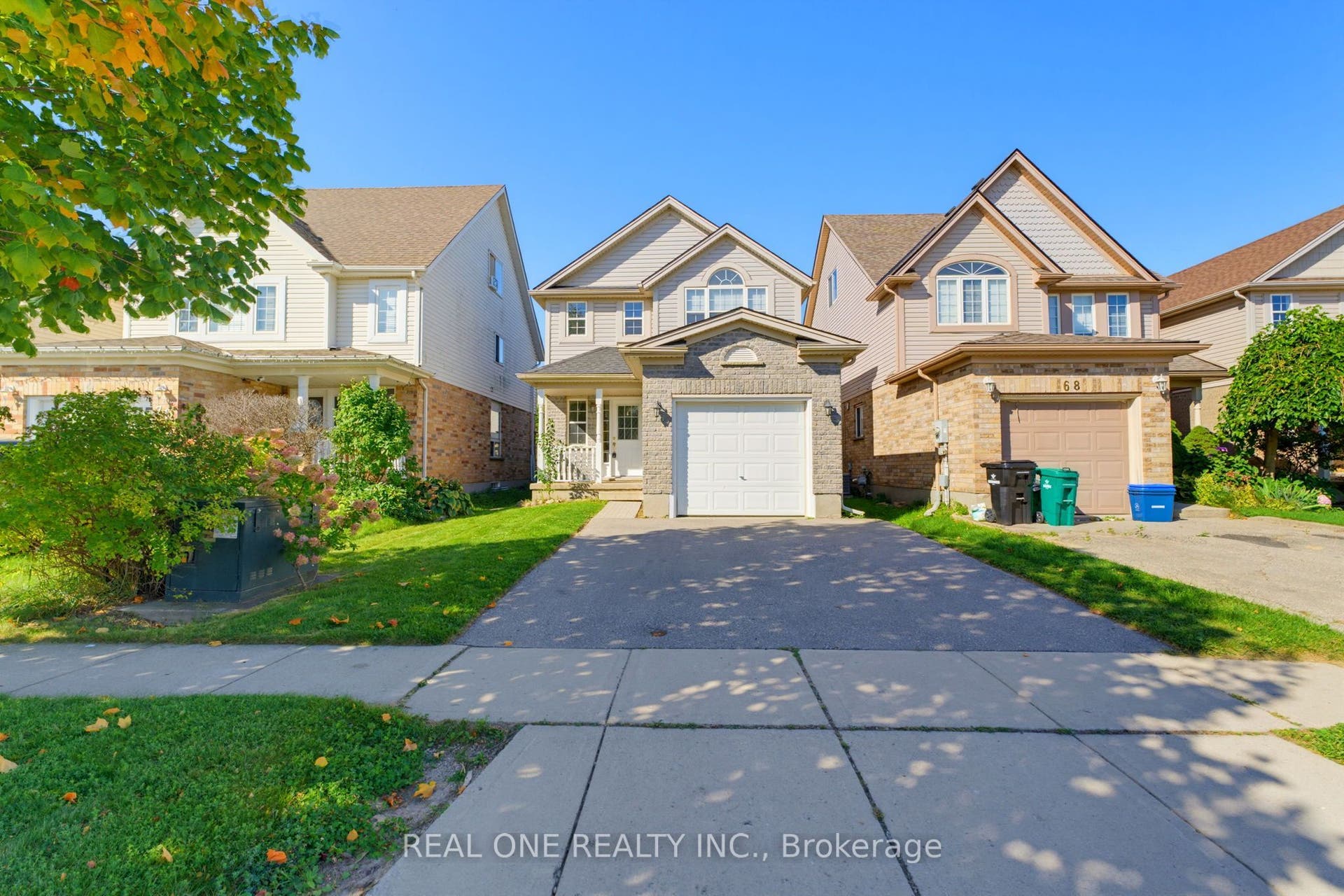 72 Patton Drive, Cambridge, Waterloo ON N3C 4L3 72 Patton Drive, Cambridge, Waterloo ON N3C 4L3