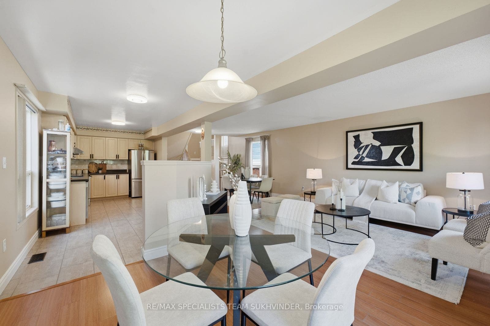 44 SINCLAIR Street, Guelph, Wellington ON N1L 1R8 44 SINCLAIR Street, Guelph, Wellington ON N1L 1R8