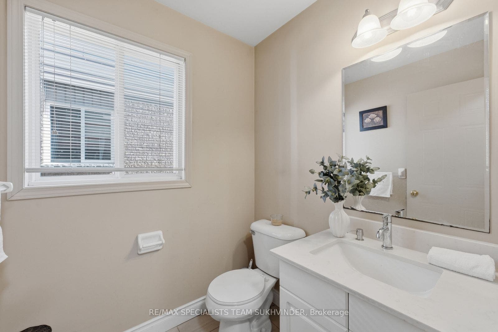 44 SINCLAIR Street, Guelph, Wellington ON N1L 1R8 44 SINCLAIR Street, Guelph, Wellington ON N1L 1R8