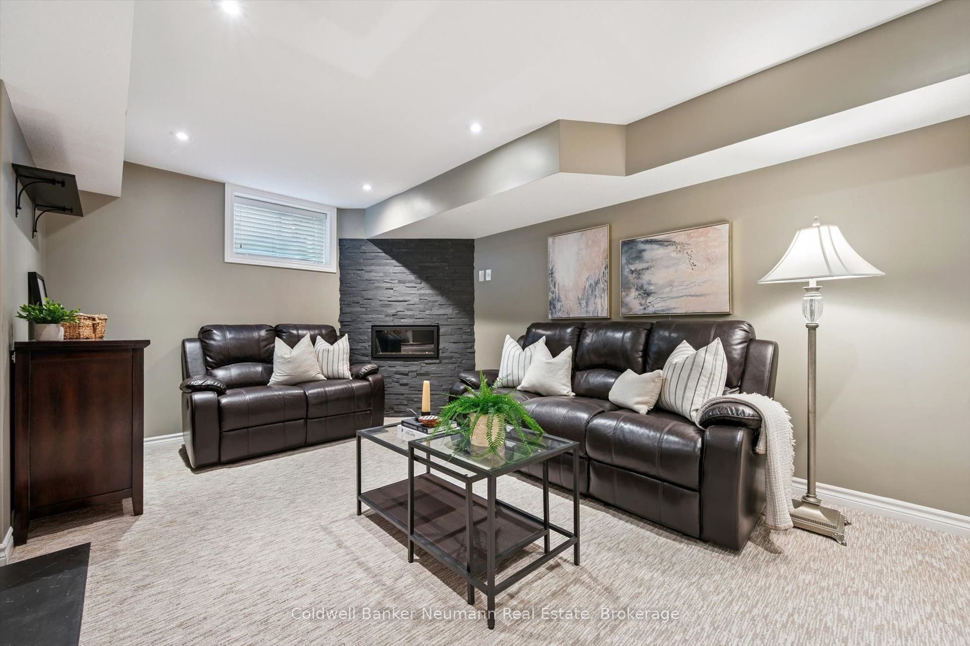 100 Frederick Drive, #9, Guelph, Wellington ON N1L 0H6 100 Frederick Drive, #9, Guelph, Wellington ON N1L 0H6