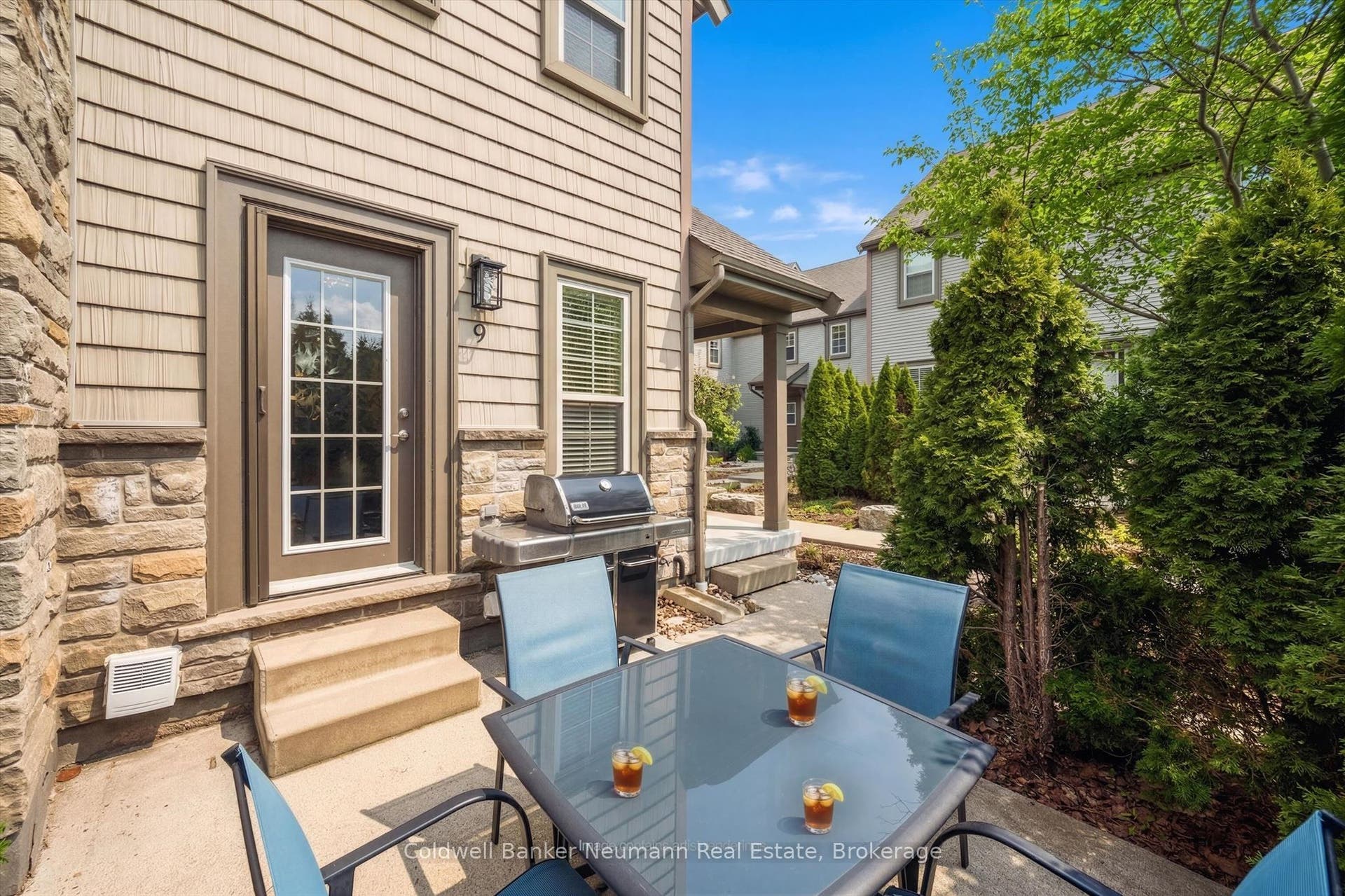 100 Frederick Drive, #9, Guelph, Wellington ON N1L 0H6 100 Frederick Drive, #9, Guelph, Wellington ON N1L 0H6