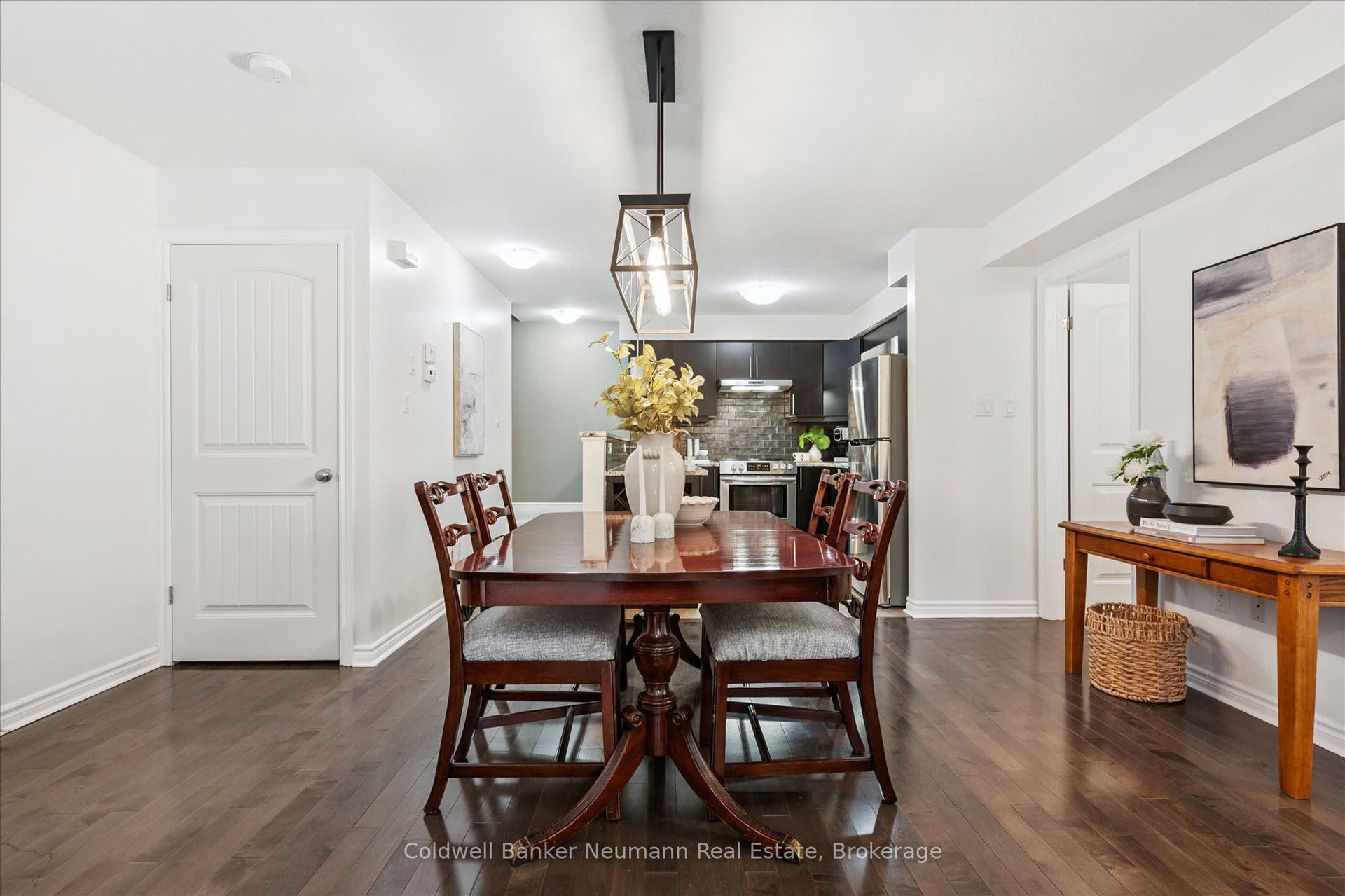 100 Frederick Drive, #9, Guelph, Wellington ON N1L 0H6 100 Frederick Drive, #9, Guelph, Wellington ON N1L 0H6