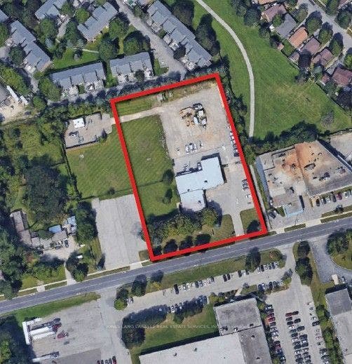 221 Avenue Road, Cambridge, Waterloo ON N1R 7Z1 221 Avenue Road, Cambridge, Waterloo ON N1R 7Z1