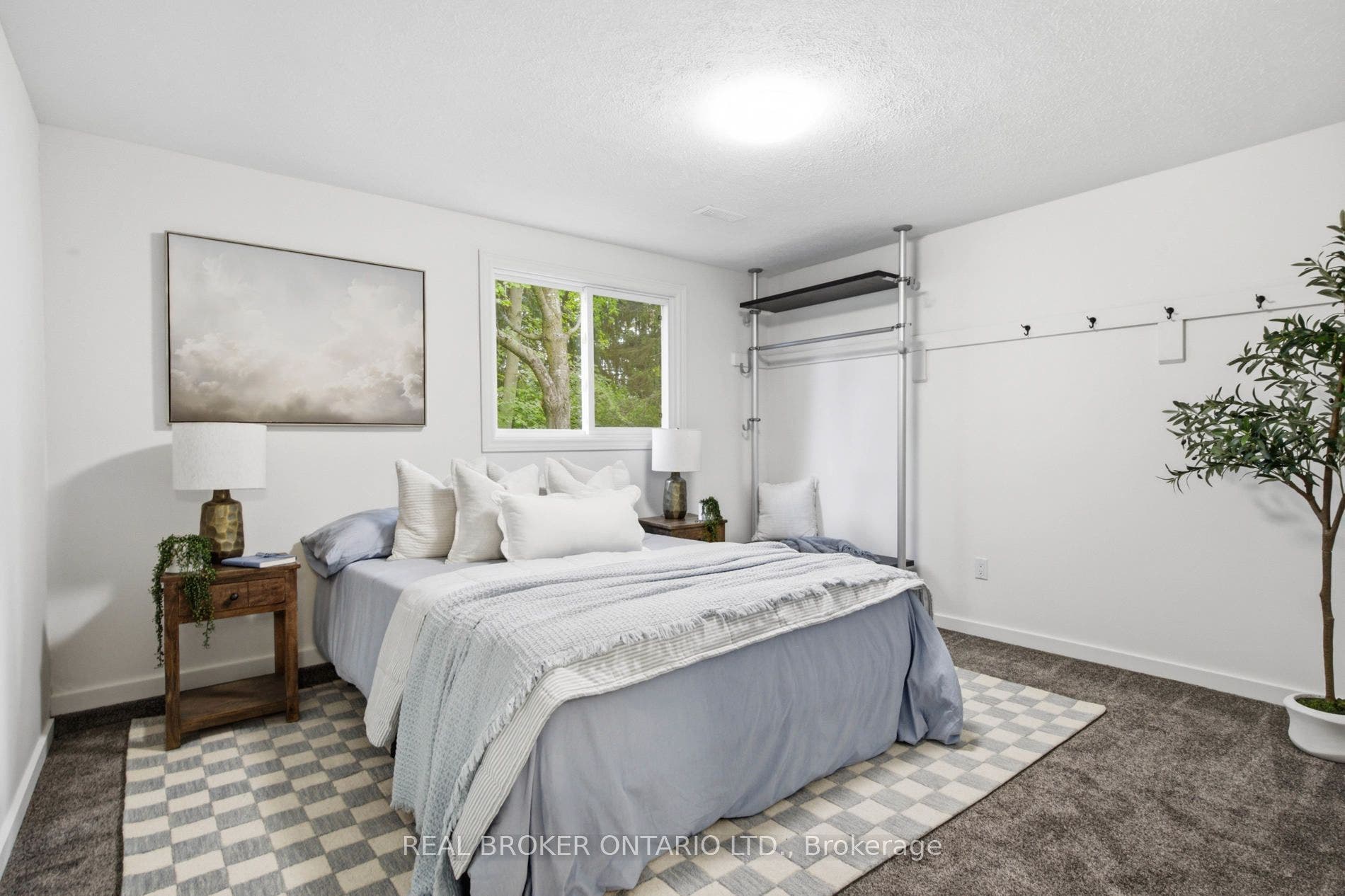 22 Ripley Crescent, Waterloo, Waterloo ON N2N 1V4 22 Ripley Crescent, Waterloo, Waterloo ON N2N 1V4