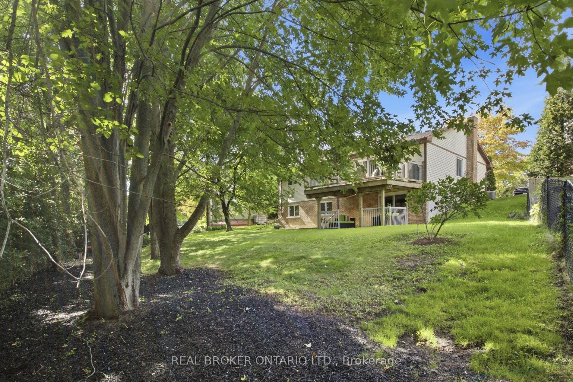 22 Ripley Crescent, Waterloo, Waterloo ON N2N 1V4 22 Ripley Crescent, Waterloo, Waterloo ON N2N 1V4