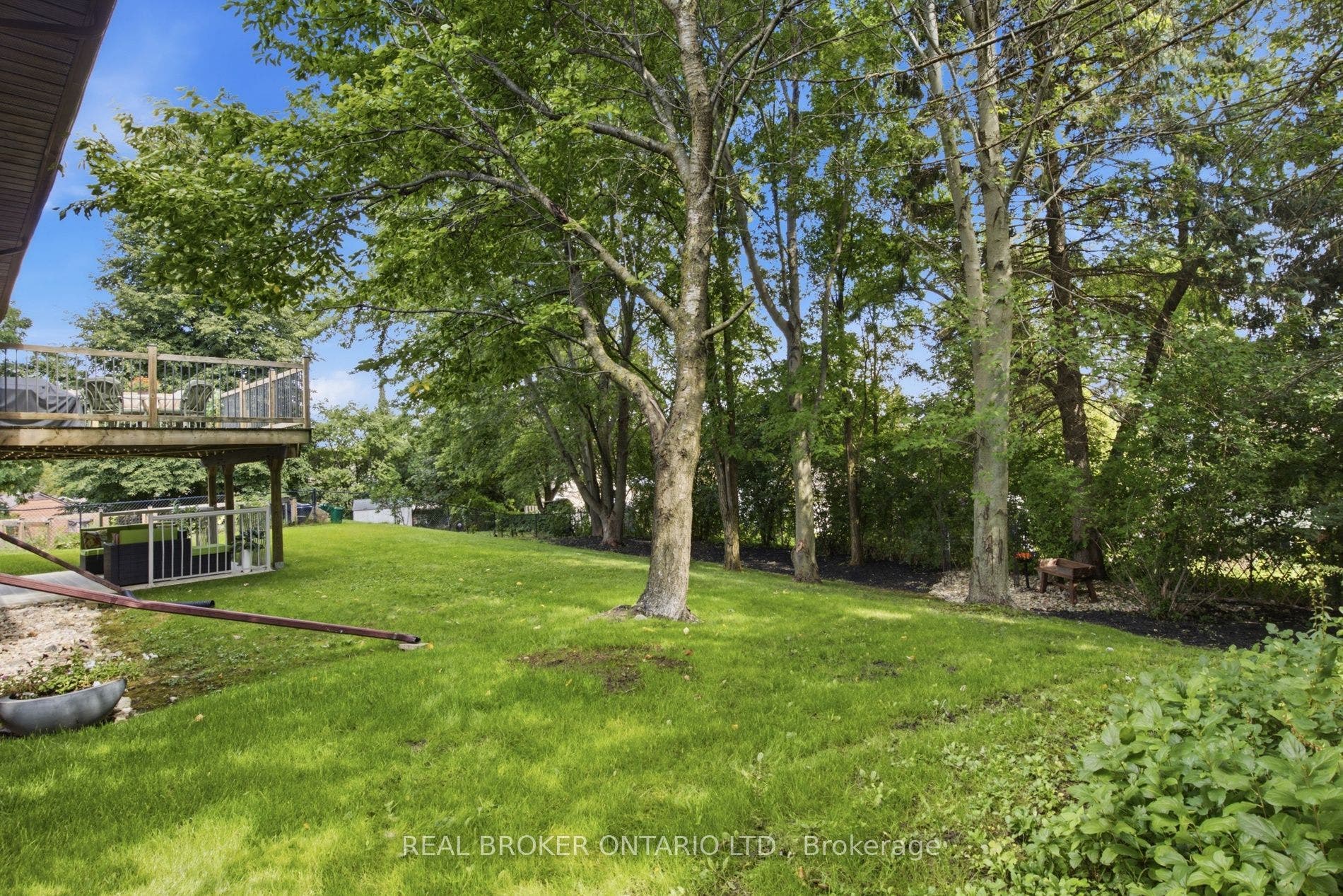 22 Ripley Crescent, Waterloo, Waterloo ON N2N 1V4 22 Ripley Crescent, Waterloo, Waterloo ON N2N 1V4
