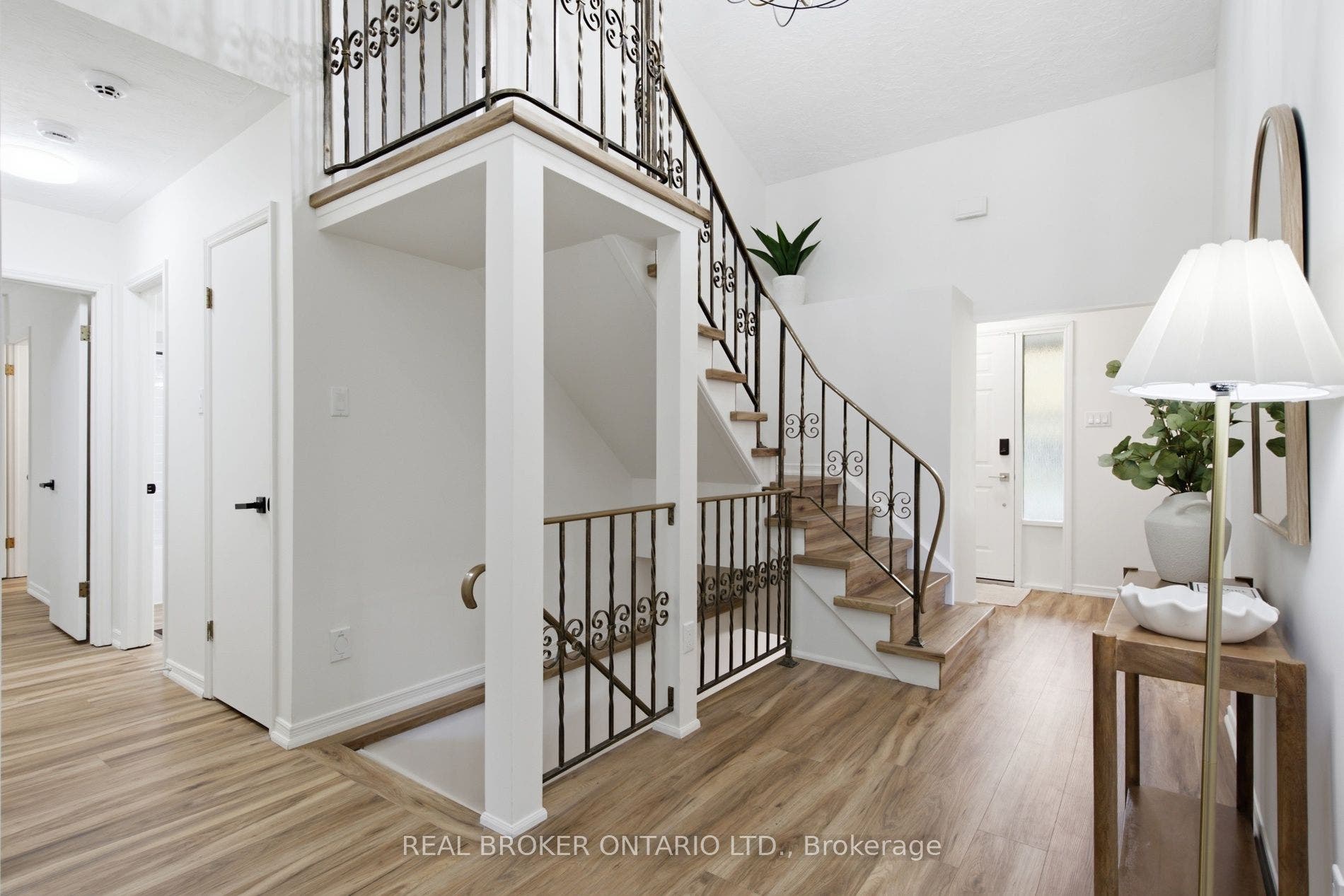 22 Ripley Crescent, Waterloo, Waterloo ON N2N 1V4 22 Ripley Crescent, Waterloo, Waterloo ON N2N 1V4