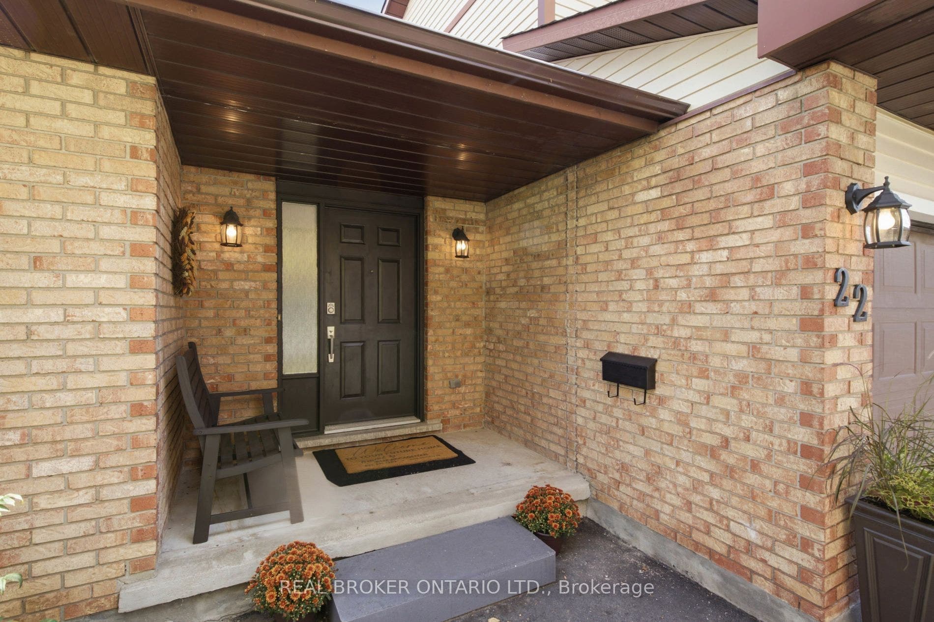 22 Ripley Crescent, Waterloo, Waterloo ON N2N 1V4 22 Ripley Crescent, Waterloo, Waterloo ON N2N 1V4