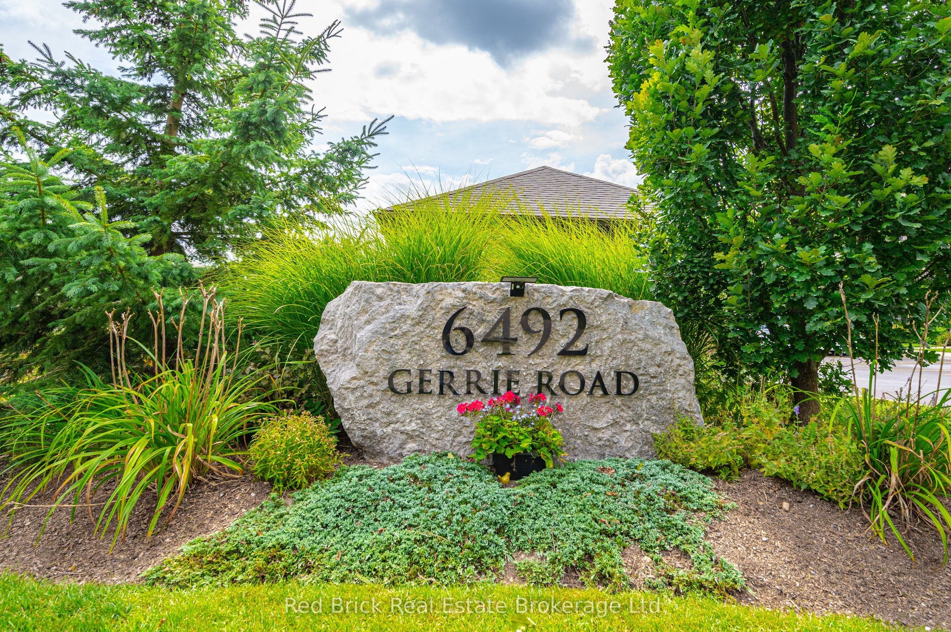 6492 Gerrie Road, #207, Centre Wellington, Wellington ON N0B 1S0 6492 Gerrie Road, #207, Centre Wellington, Wellington ON N0B 1S0
