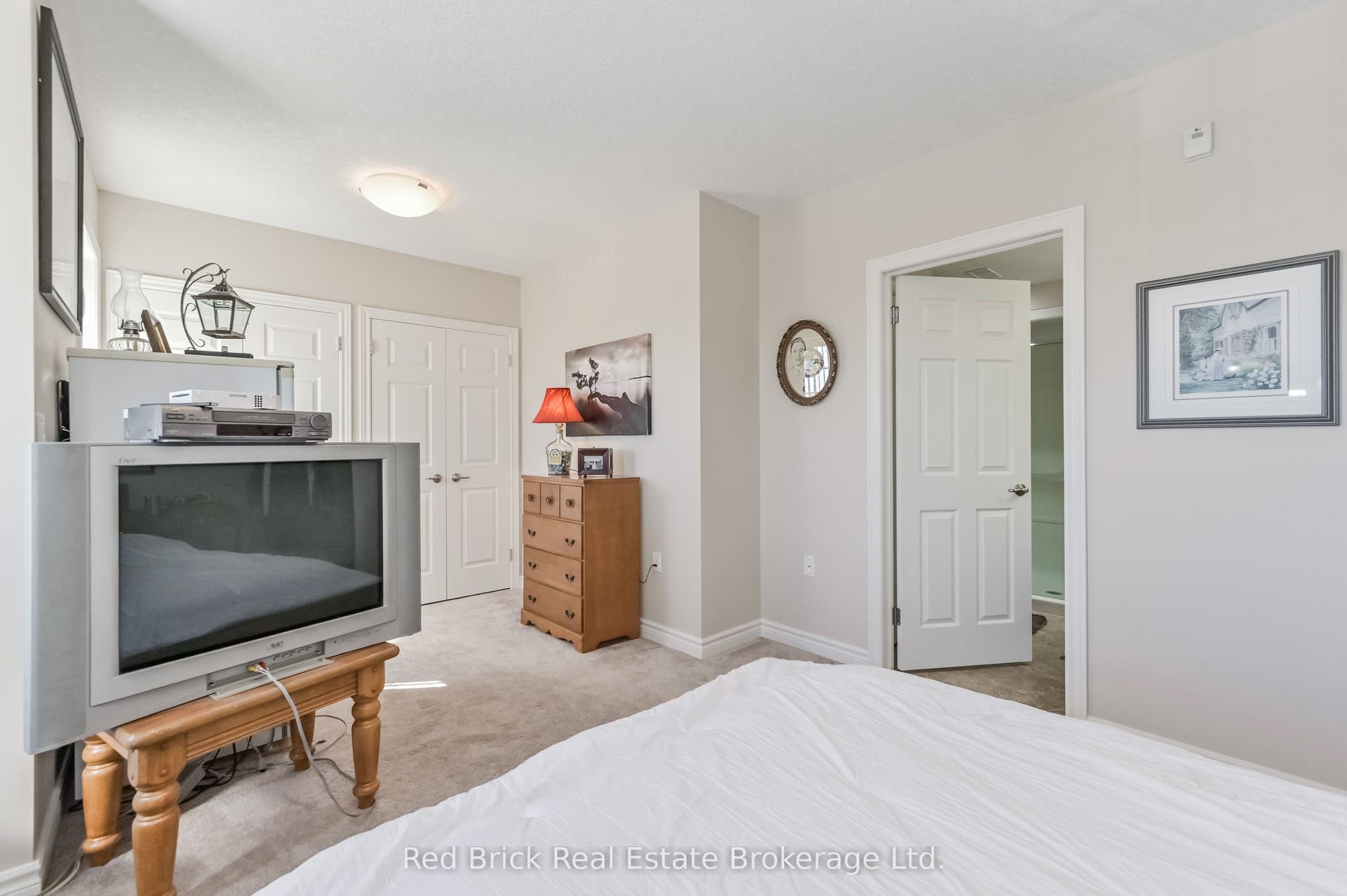 6492 Gerrie Road, #207, Centre Wellington, Wellington ON N0B 1S0 Main Bedroom