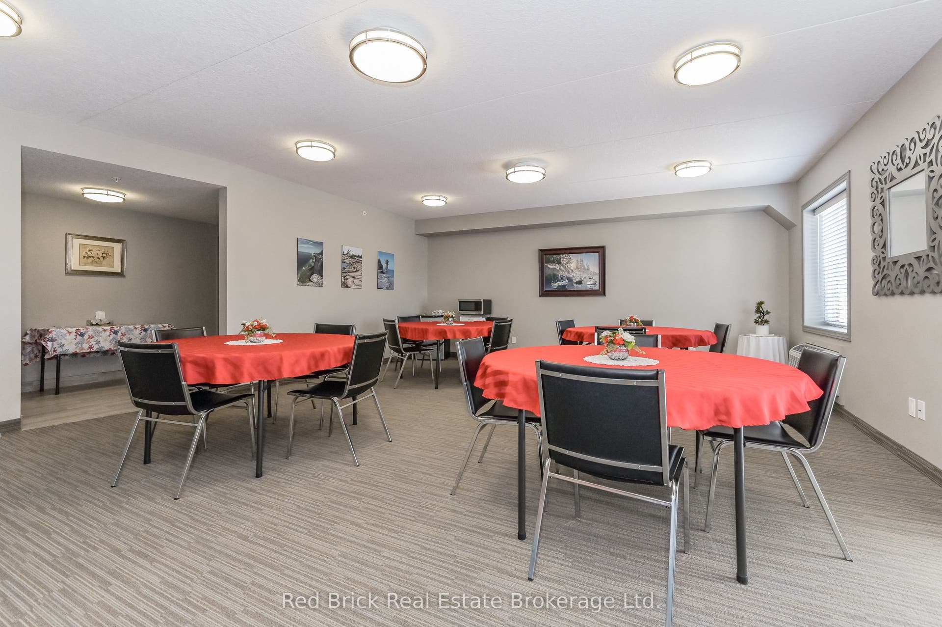 6492 Gerrie Road, #207, Centre Wellington, Wellington ON N0B 1S0 Party Room