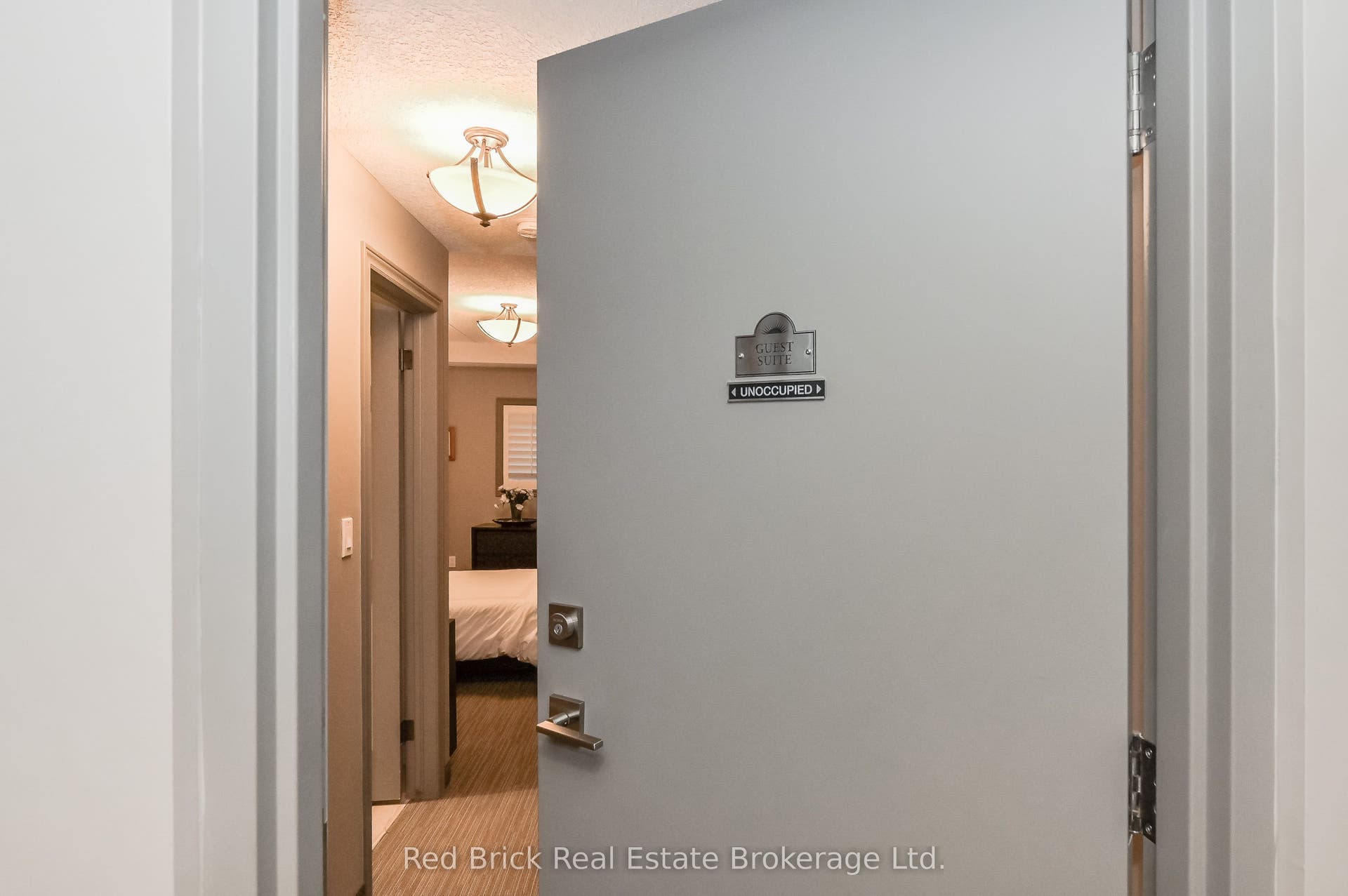 6492 Gerrie Road, #207, Centre Wellington, Wellington ON N0B 1S0 Over Night Suite