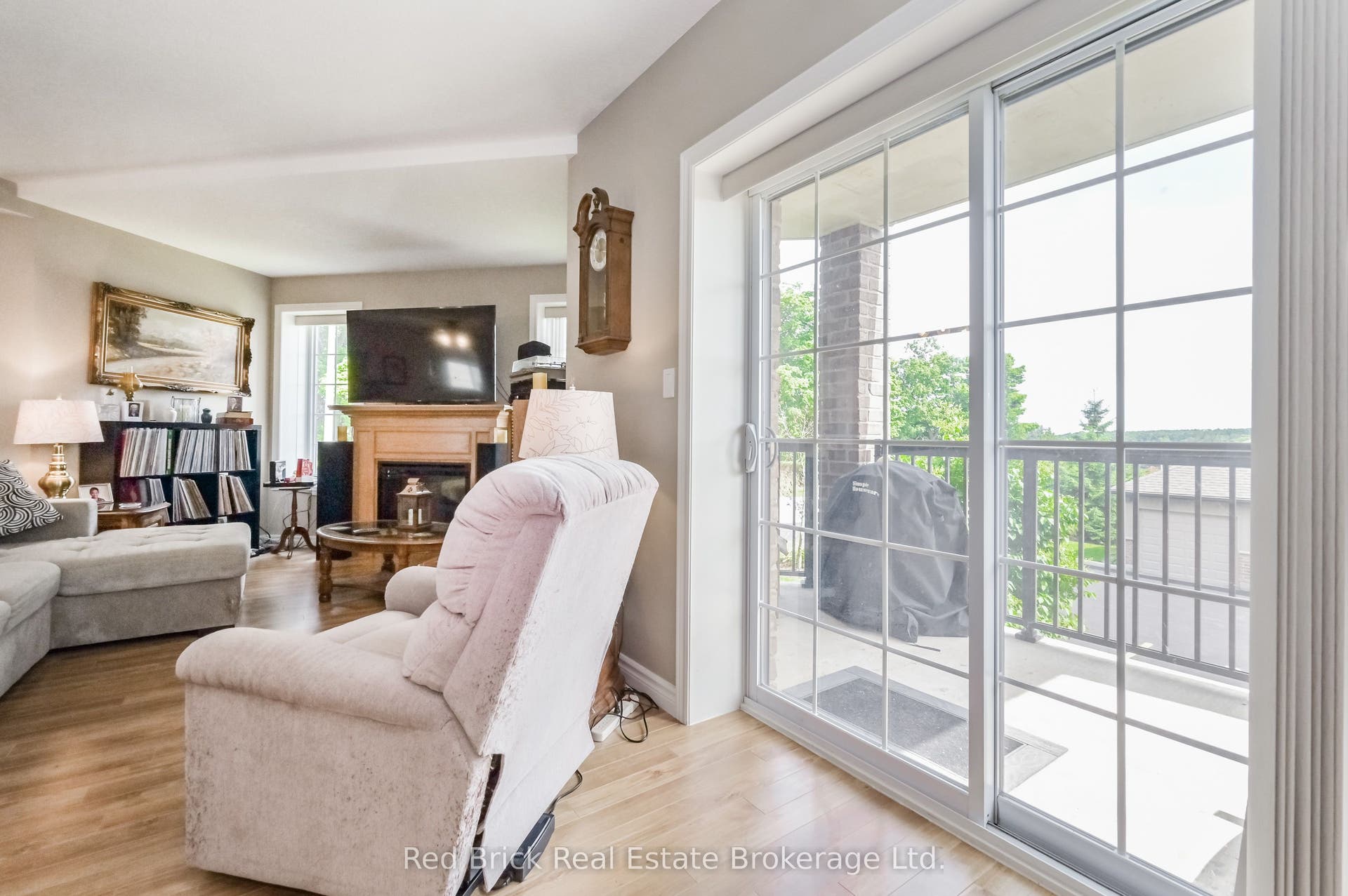 6492 Gerrie Road, #207, Centre Wellington, Wellington ON N0B 1S0 6492 Gerrie Road, #207, Centre Wellington, Wellington ON N0B 1S0