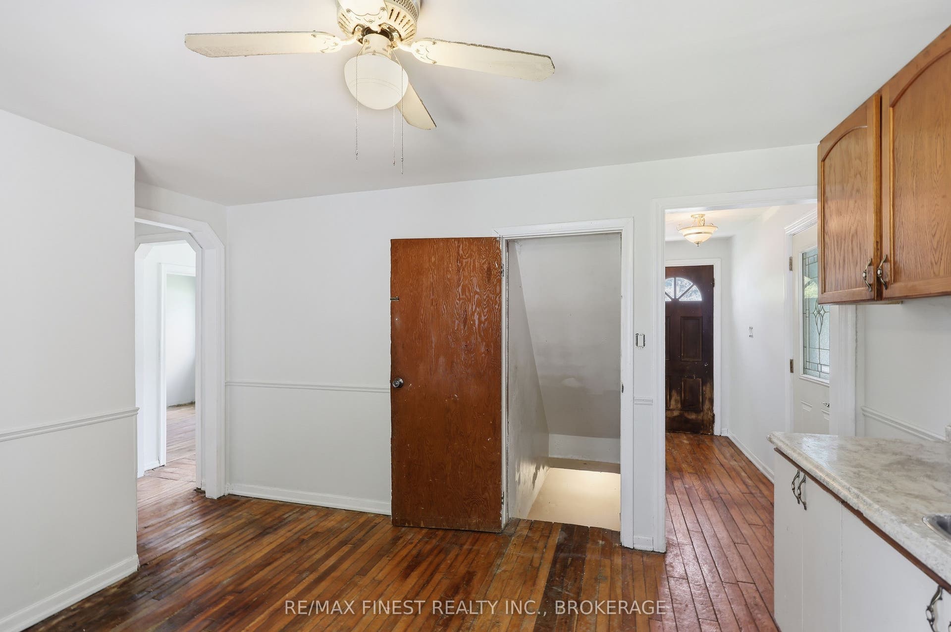 734 Portsmouth Avenue, Kingston, Frontenac ON K7M 1W5 734 Portsmouth Avenue, Kingston, Frontenac ON K7M 1W5
