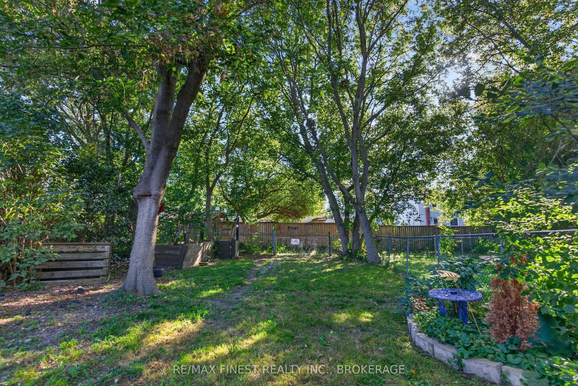 387 Nelson Street, Kingston, Frontenac ON K7K 4M9