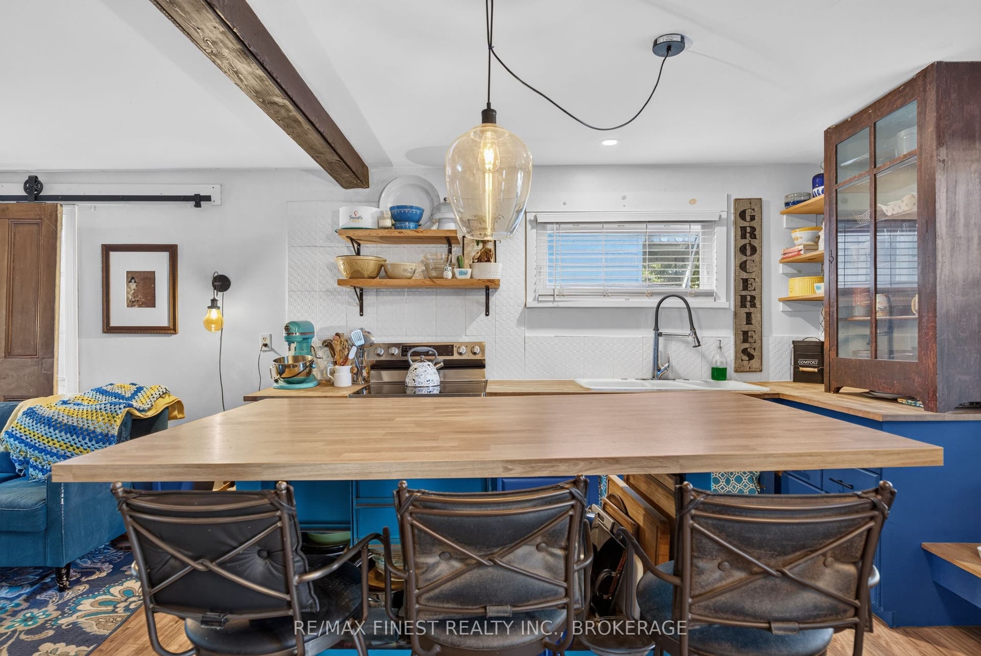 387 Nelson Street, Kingston, Frontenac ON K7K 4M9