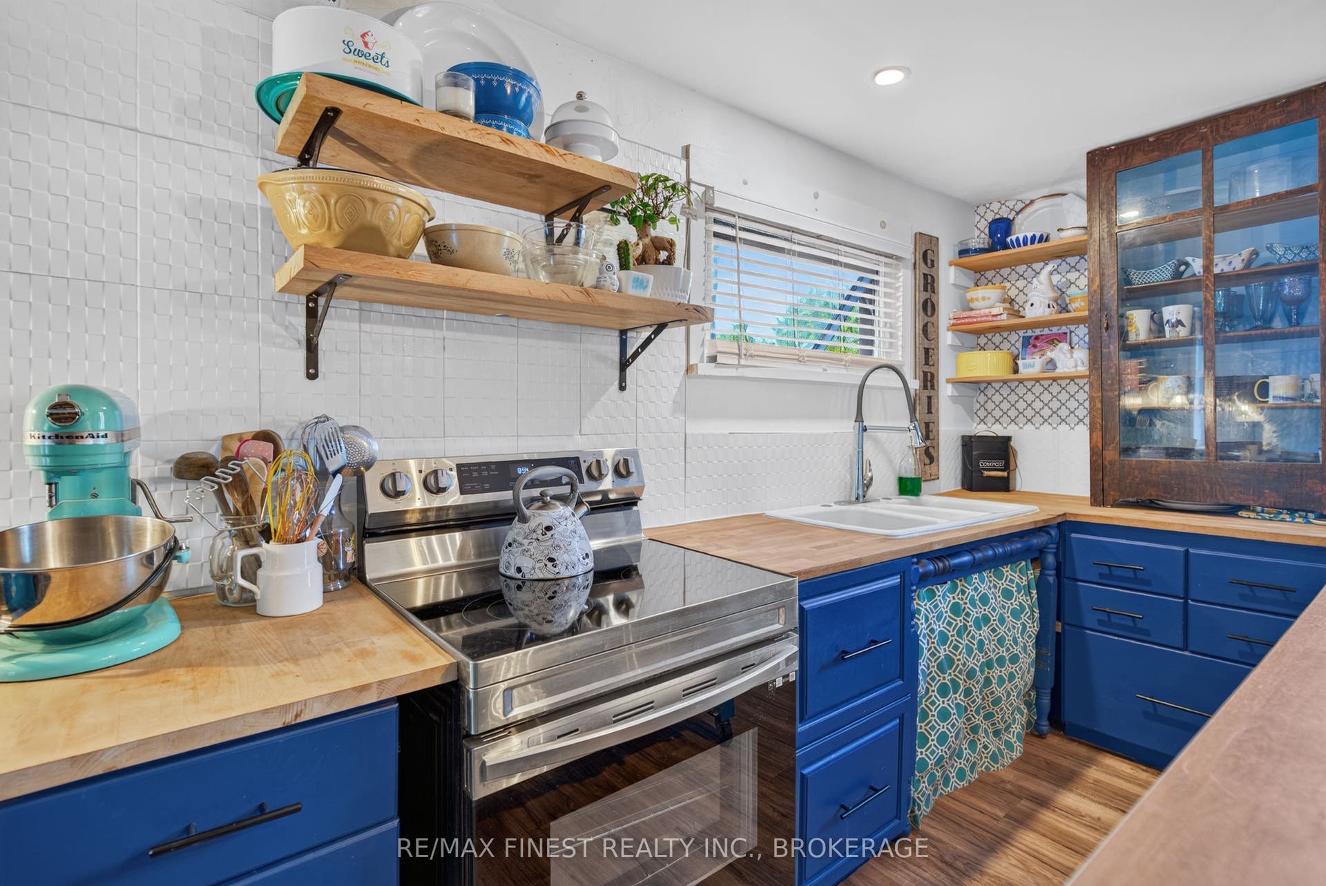 387 Nelson Street, Kingston, Frontenac ON K7K 4M9