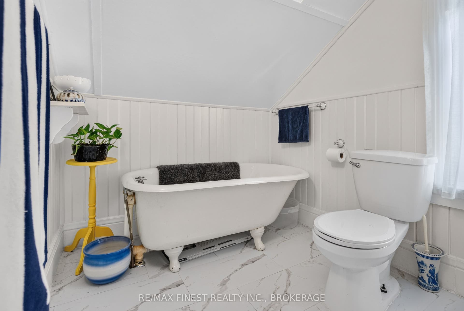 387 Nelson Street, Kingston, Frontenac ON K7K 4M9