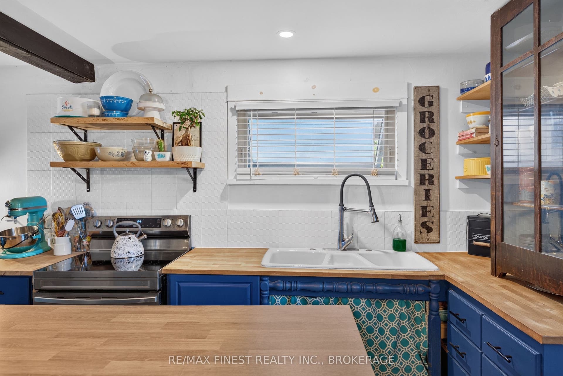 387 Nelson Street, Kingston, Frontenac ON K7K 4M9