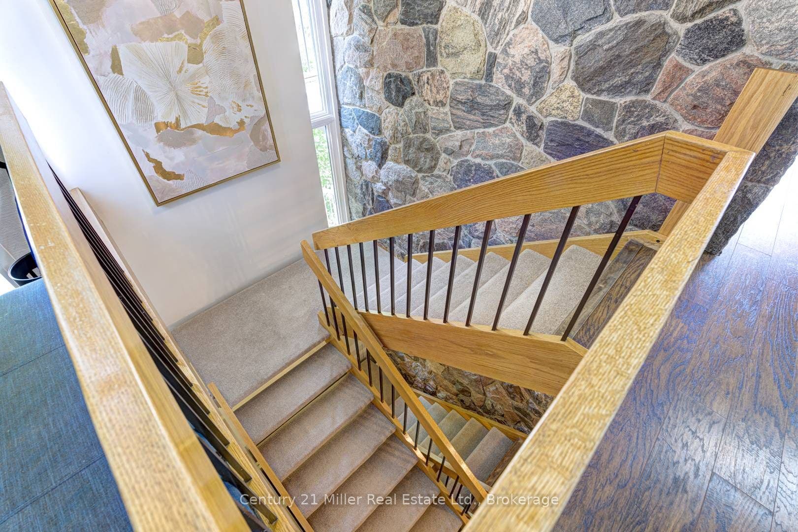 50 Greensview Drive, Kitchener, Waterloo ON N2P 2E6 50 Greensview Drive, Kitchener, Waterloo ON N2P 2E6