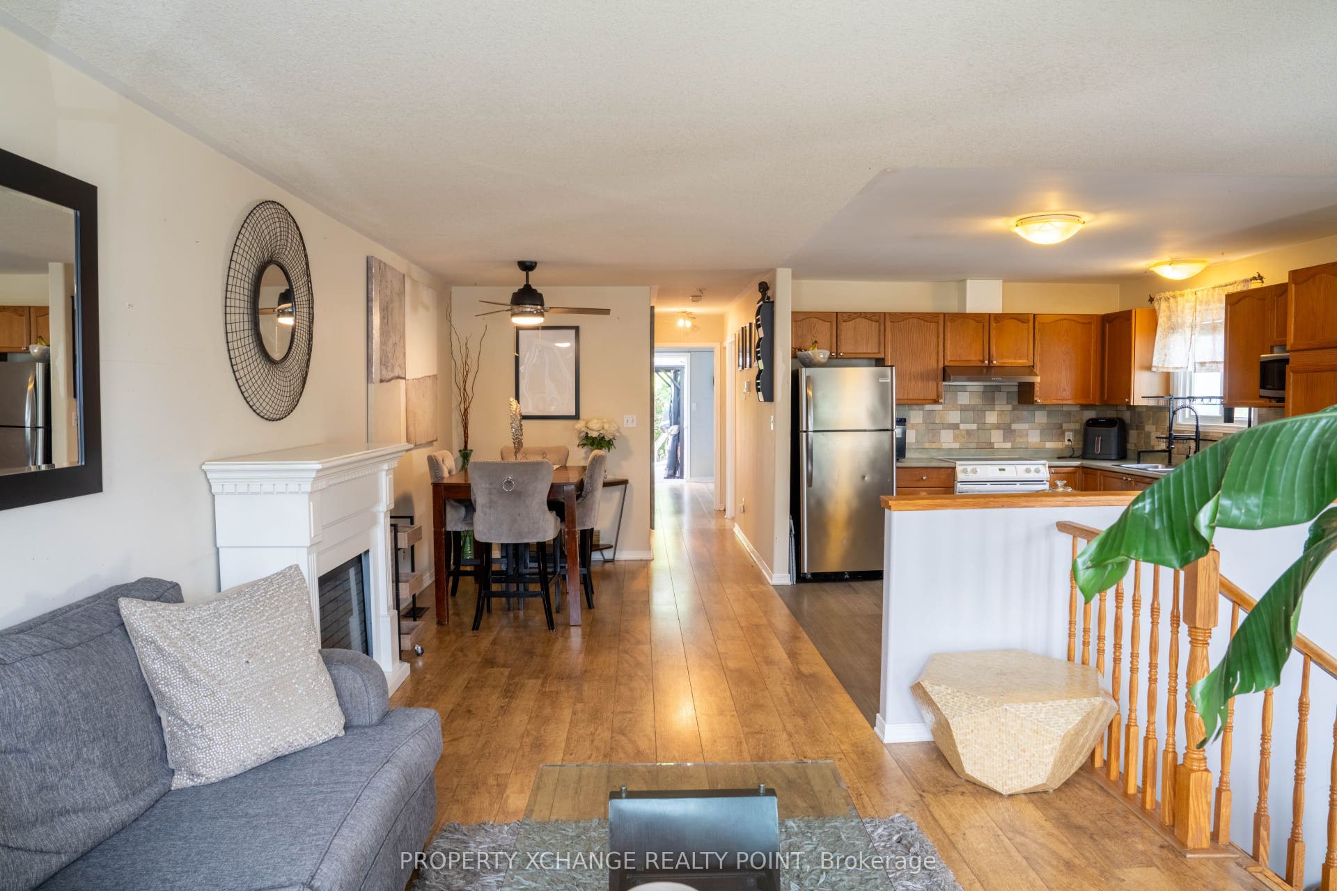 814 PEACHWOOD Street, Kingston, Frontenac ON K7P 3G6 814 PEACHWOOD Street, Kingston, Frontenac ON K7P 3G6