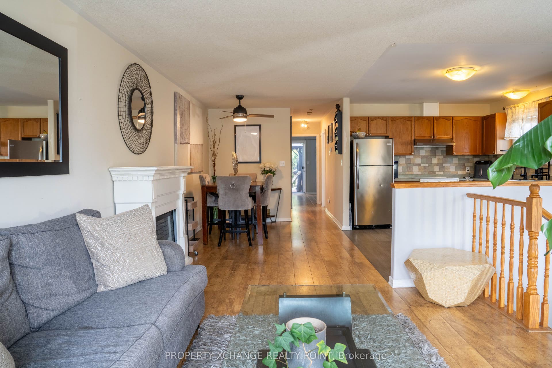 814 PEACHWOOD Street, Kingston, Frontenac ON K7P 3G6 814 PEACHWOOD Street, Kingston, Frontenac ON K7P 3G6