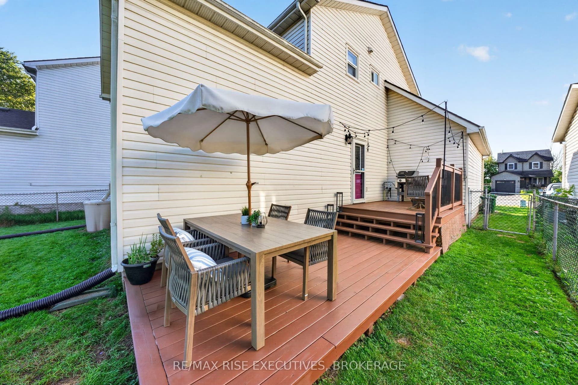 1032 Lombardy Street, Kingston, Frontenac ON K7M 8M6
