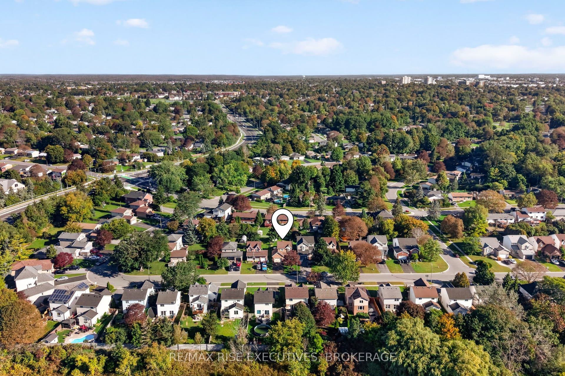 1032 Lombardy Street, Kingston, Frontenac ON K7M 8M6