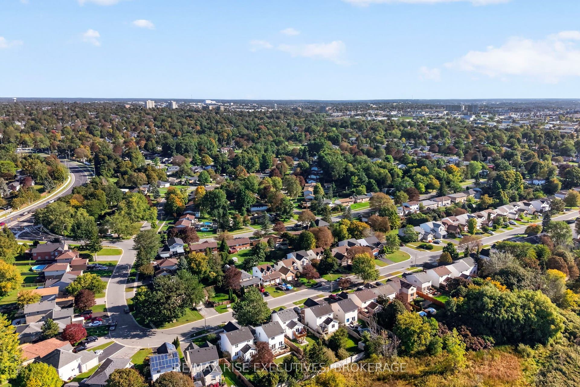 1032 Lombardy Street, Kingston, Frontenac ON K7M 8M6