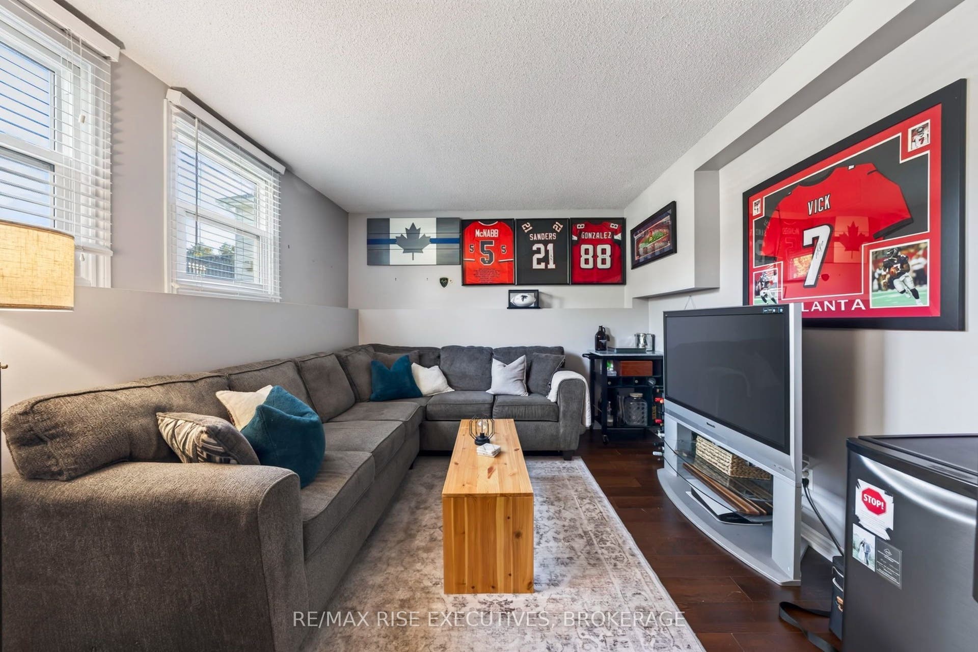 1032 Lombardy Street, Kingston, Frontenac ON K7M 8M6