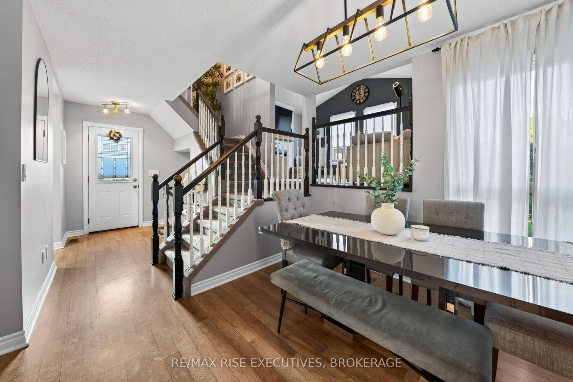 1032 Lombardy Street, Kingston, Frontenac ON K7M 8M6