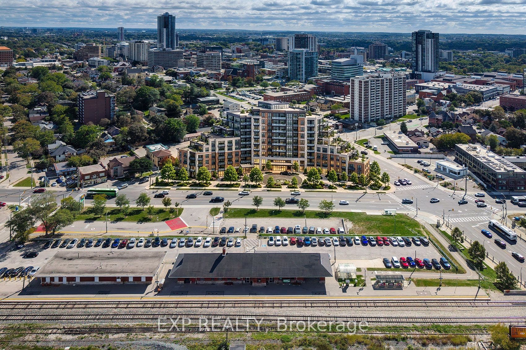 115 Victoria Street N, Kitchener, Waterloo ON N2H 5C3 115 Victoria Street N, Kitchener, Waterloo ON N2H 5C3