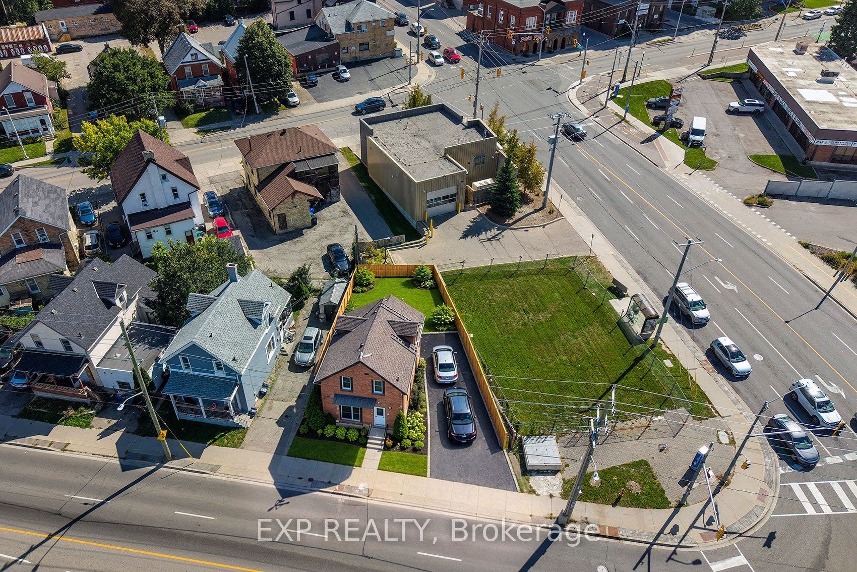 115 Victoria Street N, Kitchener, Waterloo ON N2H 5C3 115 Victoria Street N, Kitchener, Waterloo ON N2H 5C3