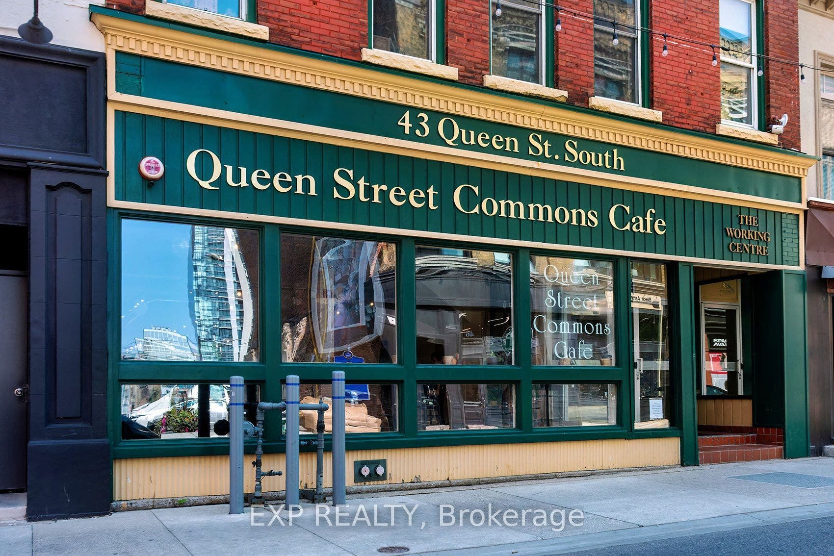 115 Victoria Street N, Kitchener, Waterloo ON N2H 5C3 115 Victoria Street N, Kitchener, Waterloo ON N2H 5C3