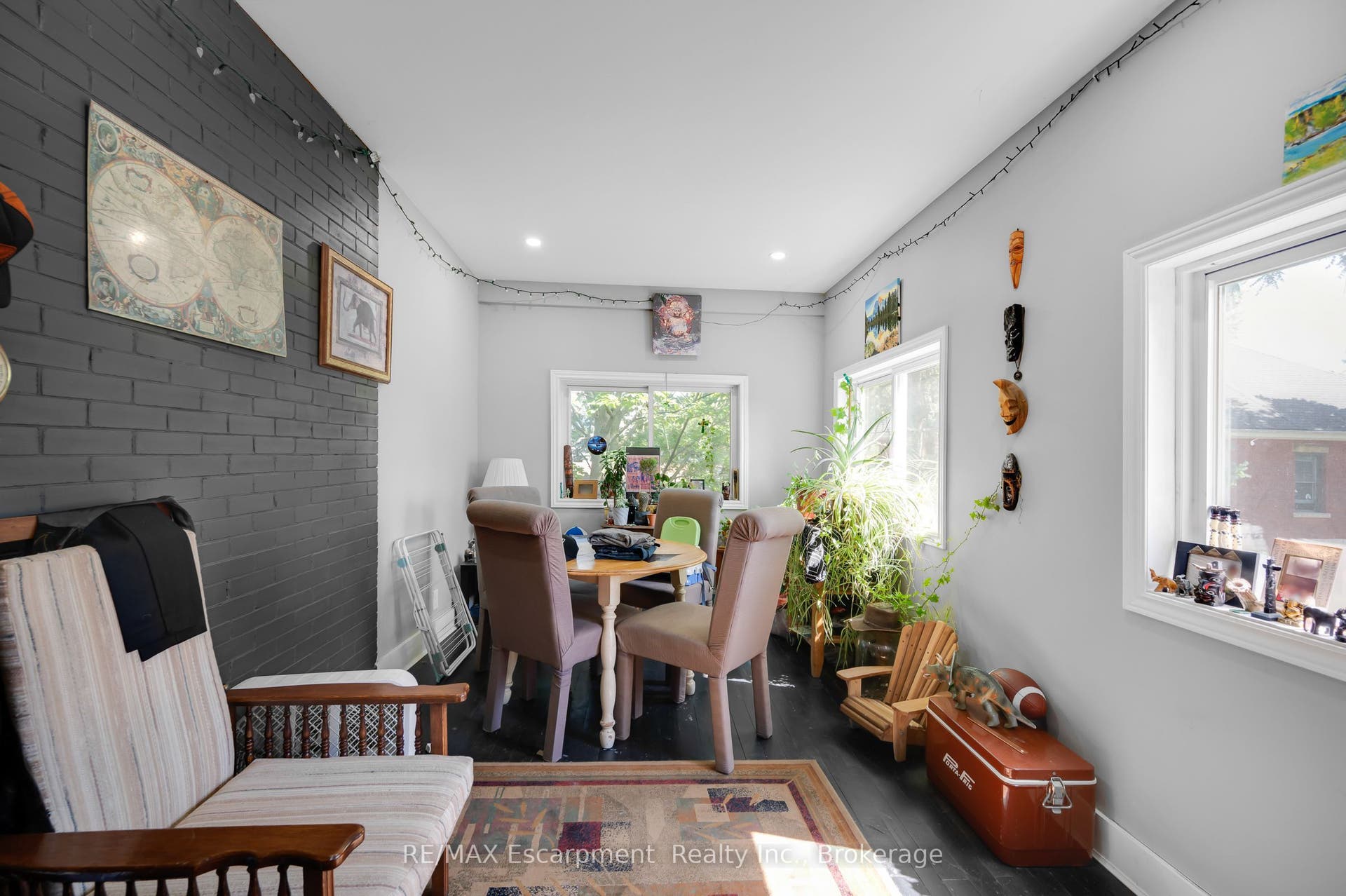458 Woolwich Street, Guelph, Wellington ON N1H 3X5 458 Woolwich Street, Guelph, Wellington ON N1H 3X5