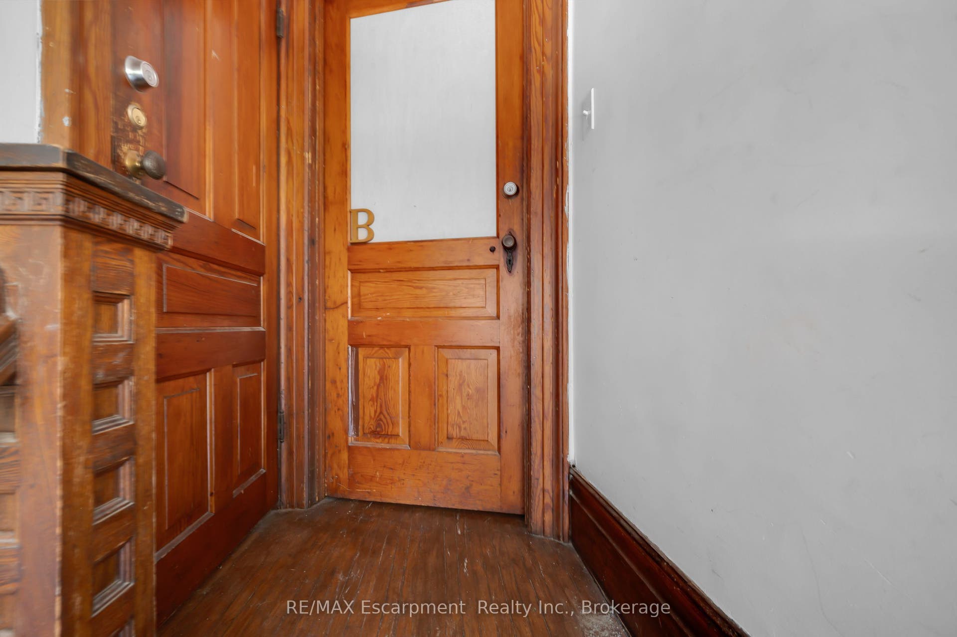 458 Woolwich Street, Guelph, Wellington ON N1H 3X5 458 Woolwich Street, Guelph, Wellington ON N1H 3X5