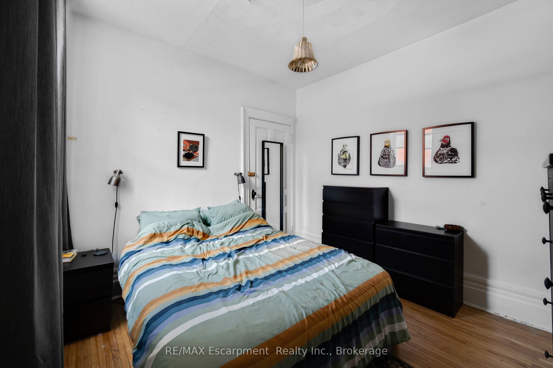 458 Woolwich Street, Guelph, Wellington ON N1H 3X5 458 Woolwich Street, Guelph, Wellington ON N1H 3X5