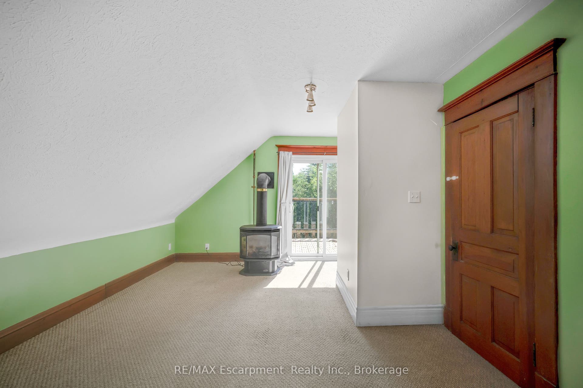 458 Woolwich Street, Guelph, Wellington ON N1H 3X5 458 Woolwich Street, Guelph, Wellington ON N1H 3X5